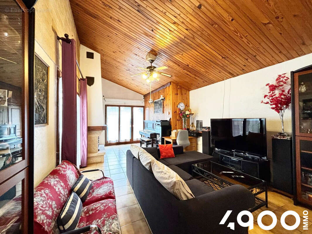 Maison à RIS-ORANGIS