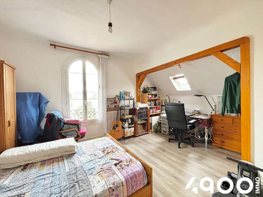 Maison à RIS-ORANGIS