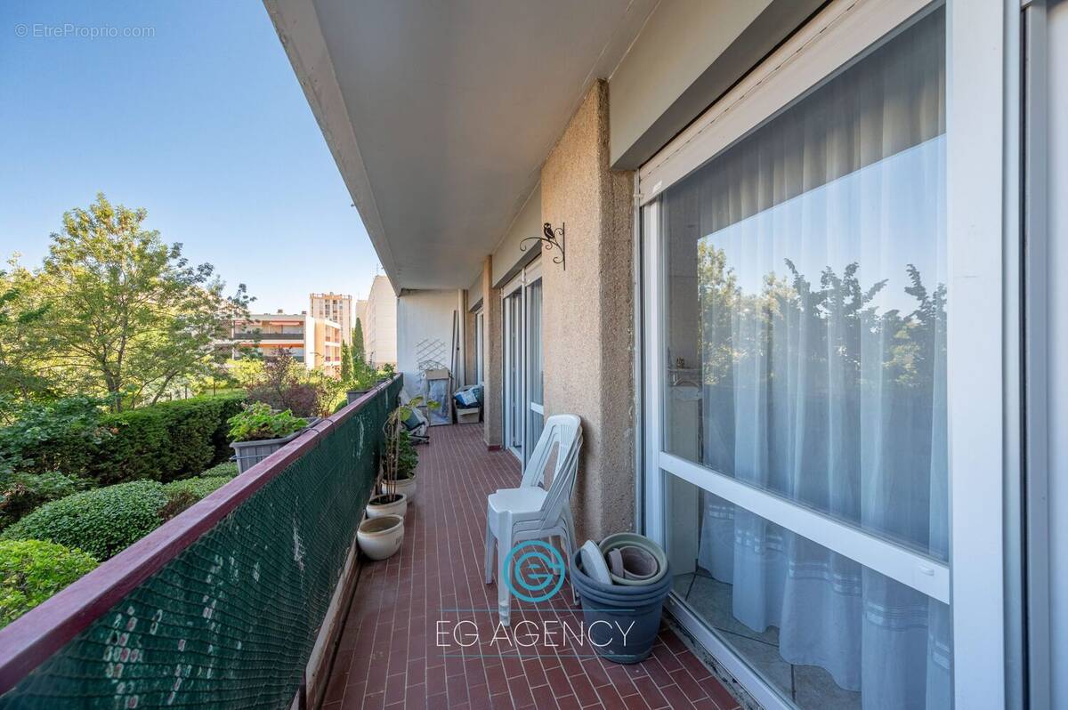 Appartement à MARSEILLE-10E