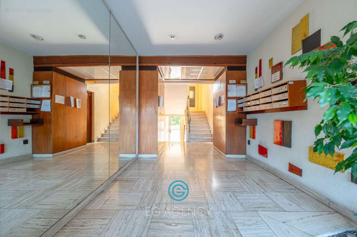 Appartement à MARSEILLE-10E