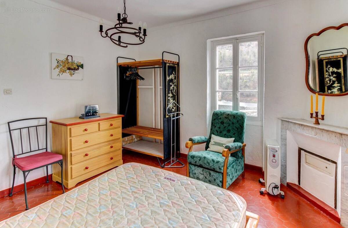 Appartement à LANTOSQUE