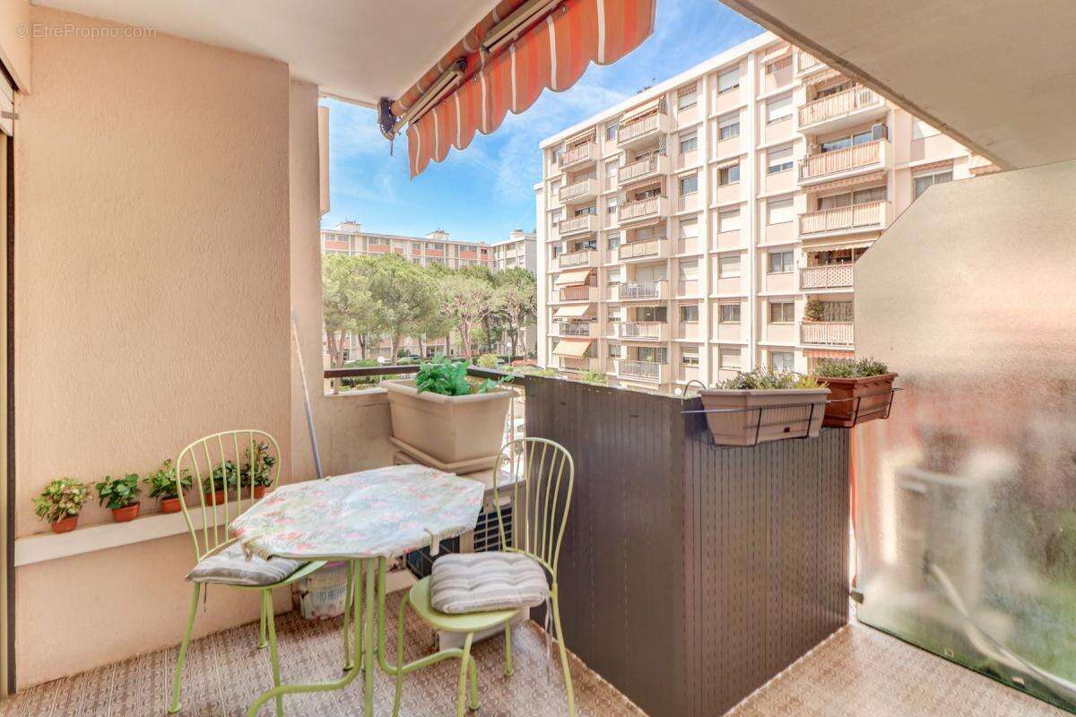 Appartement à CAGNES-SUR-MER
