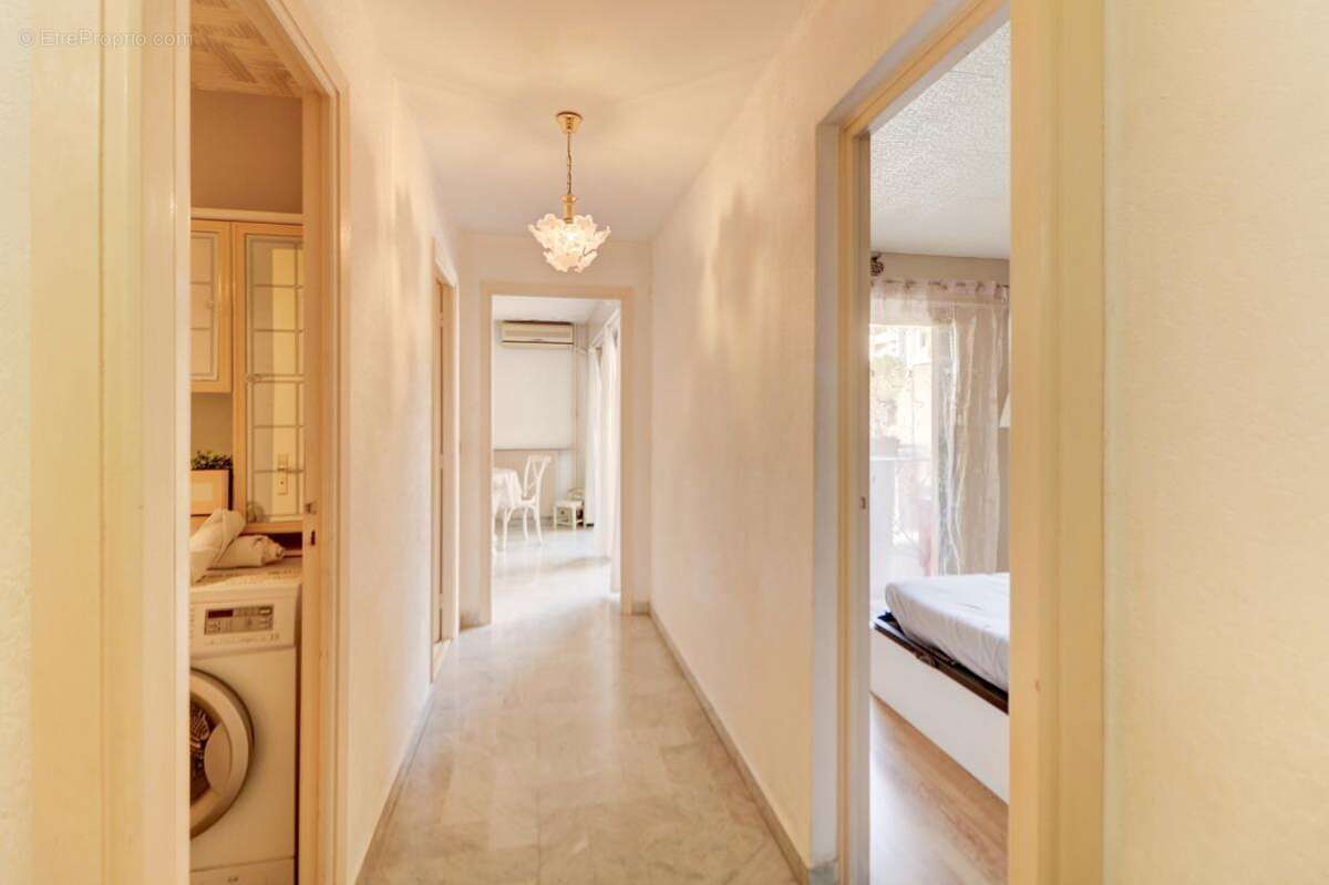 Appartement à CAGNES-SUR-MER