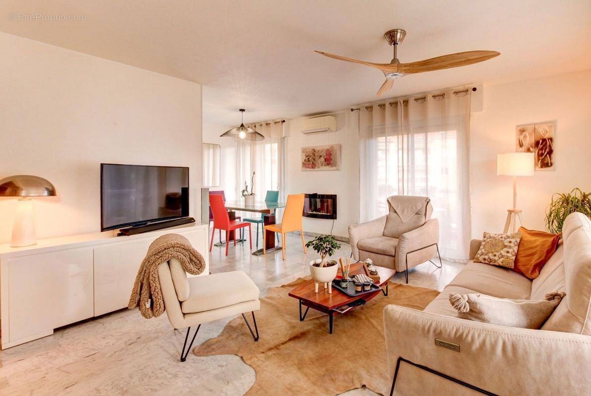 Appartement à CAGNES-SUR-MER