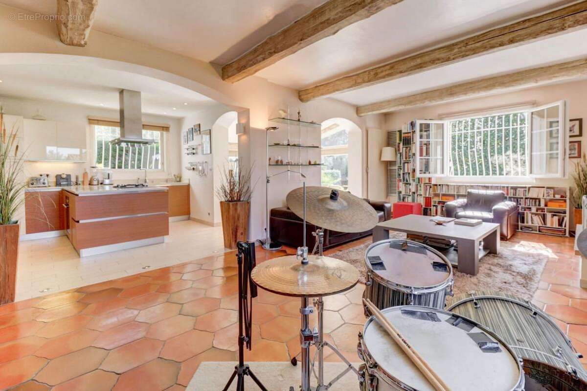 Maison à MOUANS-SARTOUX