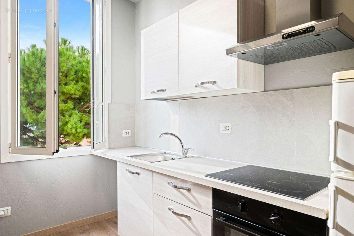 Appartement à BEAUSOLEIL