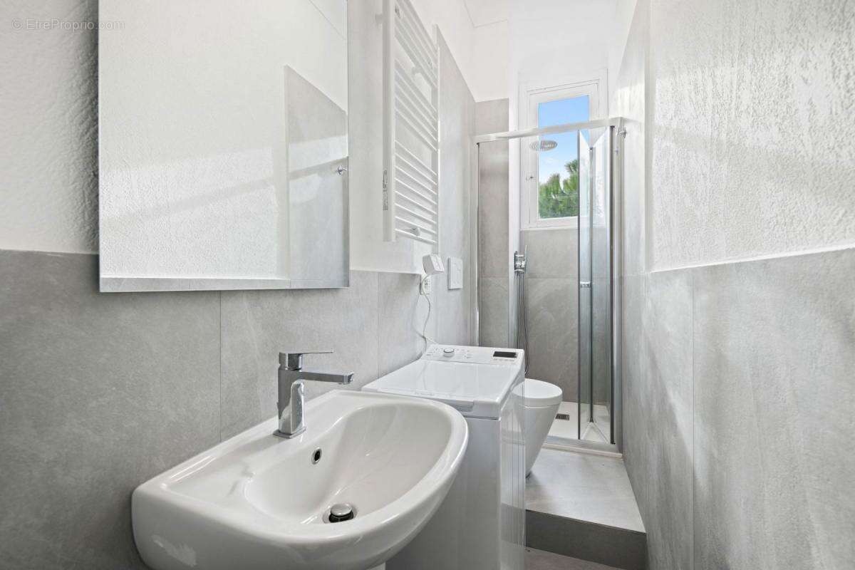 Appartement à BEAUSOLEIL