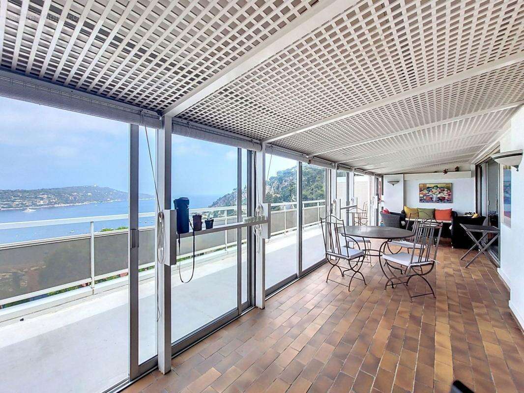 Appartement à VILLEFRANCHE-SUR-MER