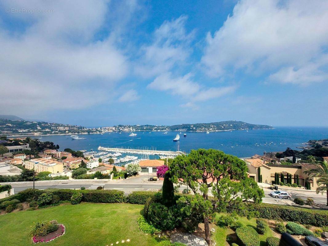 Appartement à VILLEFRANCHE-SUR-MER