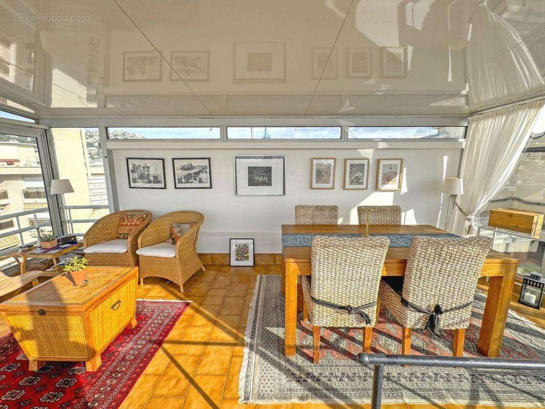 Appartement à NICE