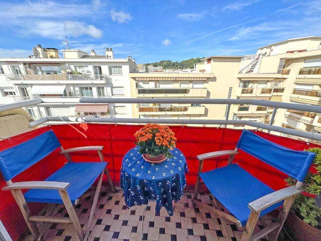 Appartement à NICE