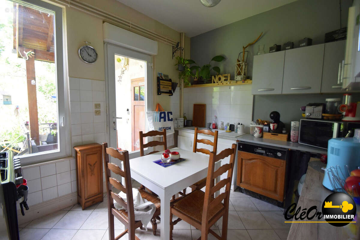 Maison à PONTAILLER-SUR-SAONE