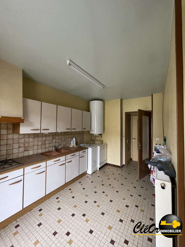 Maison à LA CHAPELLE-NAUDE