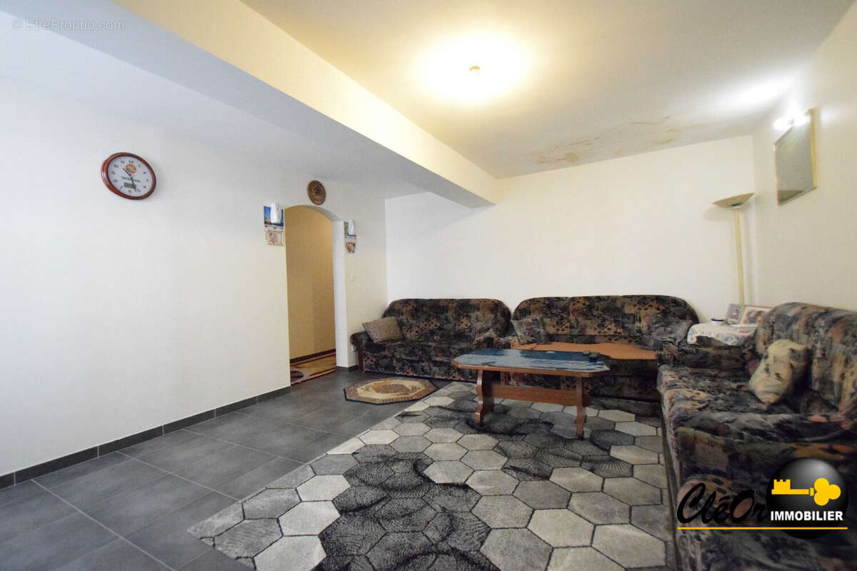 Appartement à SAINT-JEAN-DE-LOSNE