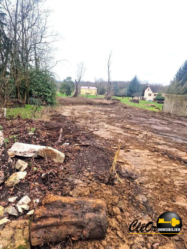 Appartement à OUROUX-SUR-SAONE