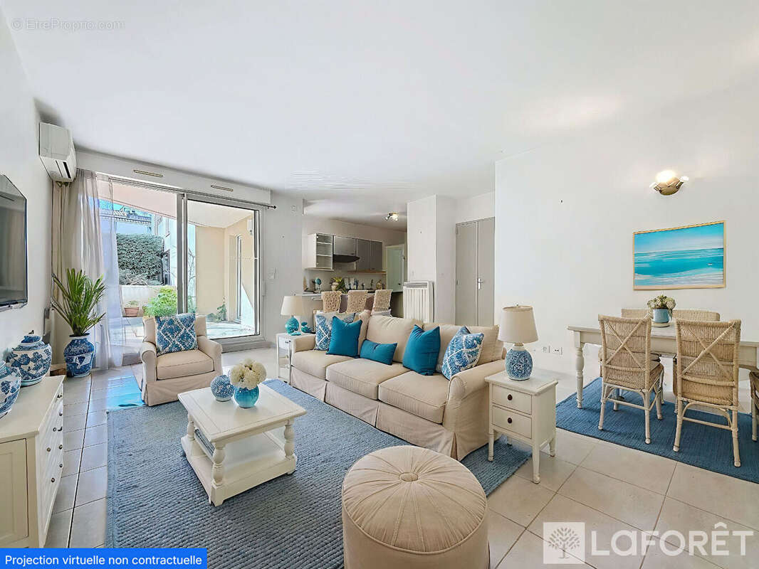 Appartement à HYERES