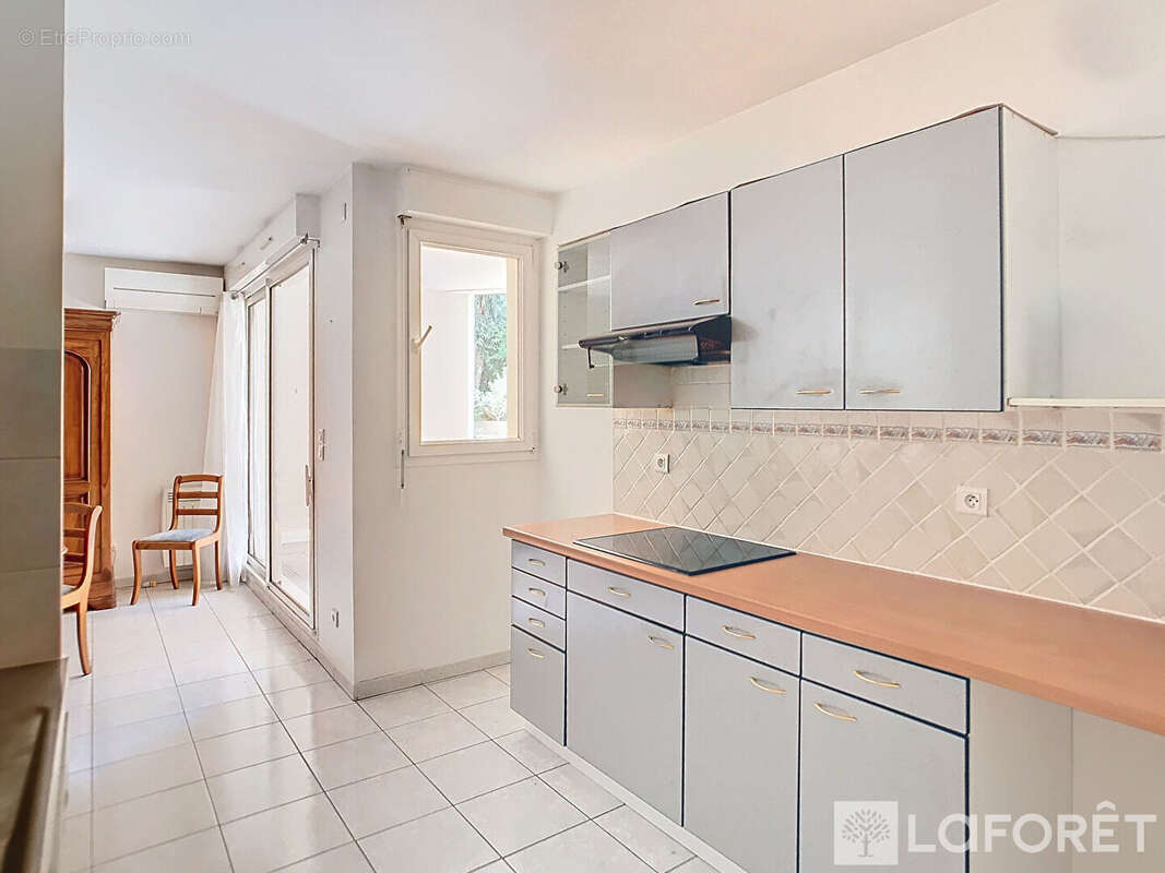 Appartement à HYERES