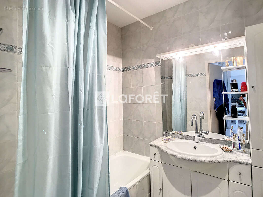 Appartement à HYERES