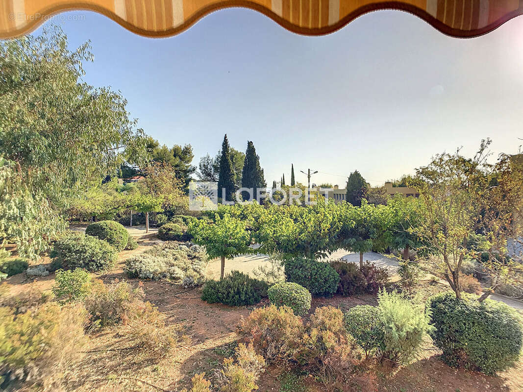 Appartement à HYERES