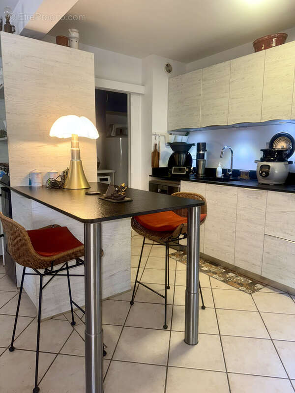 Appartement à MARSEILLE-9E