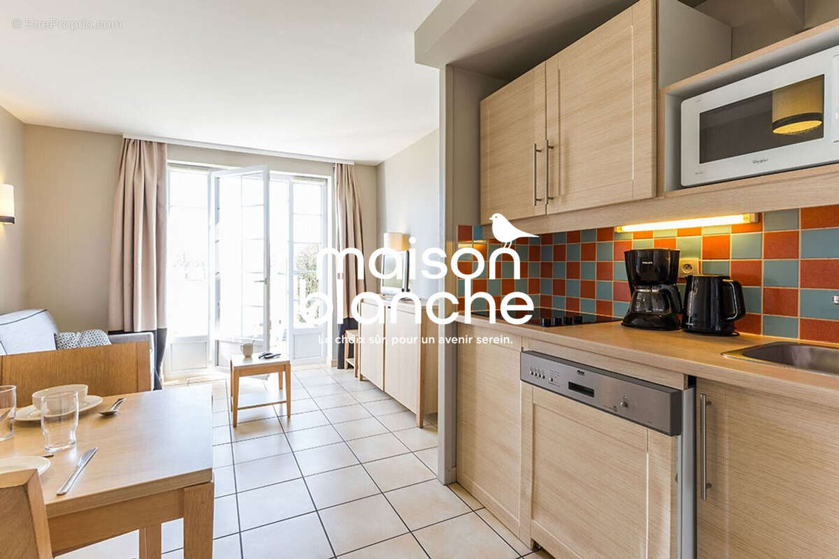 Appartement à PORT-EN-BESSIN-HUPPAIN