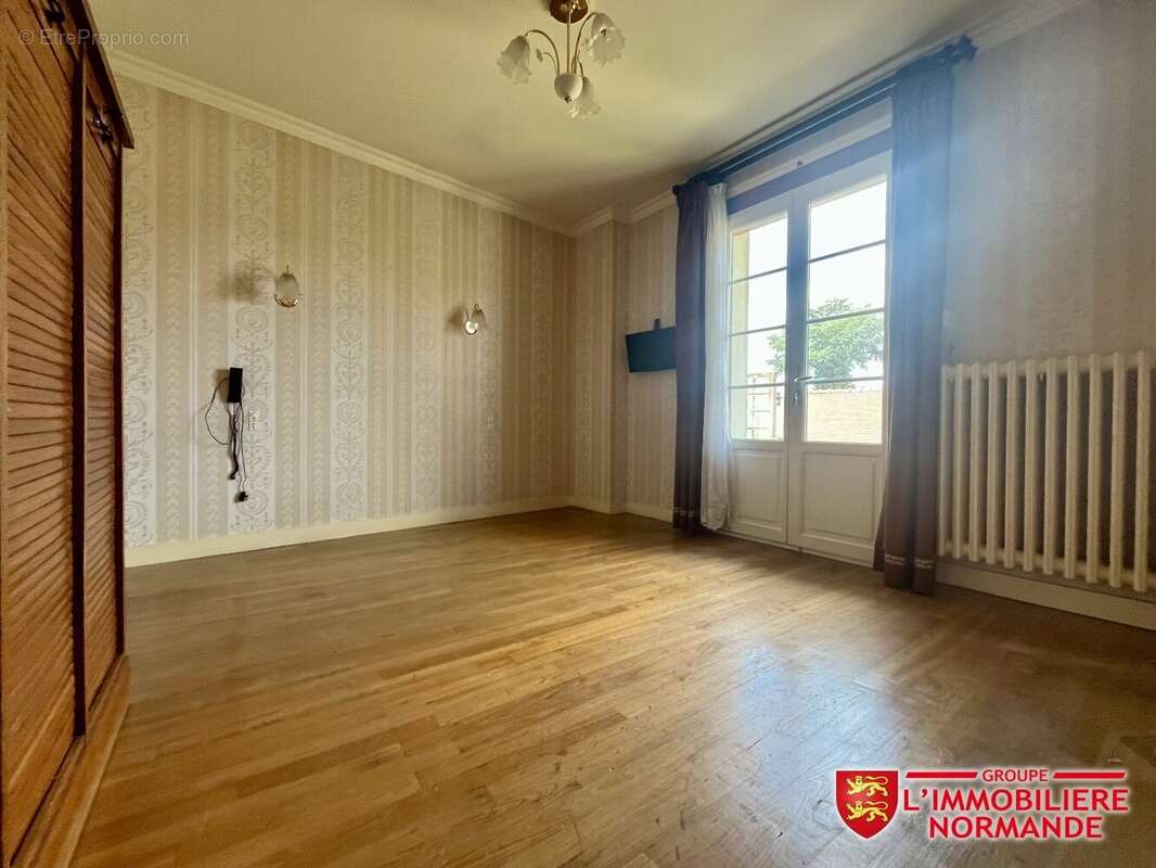 Maison à PACY-SUR-EURE