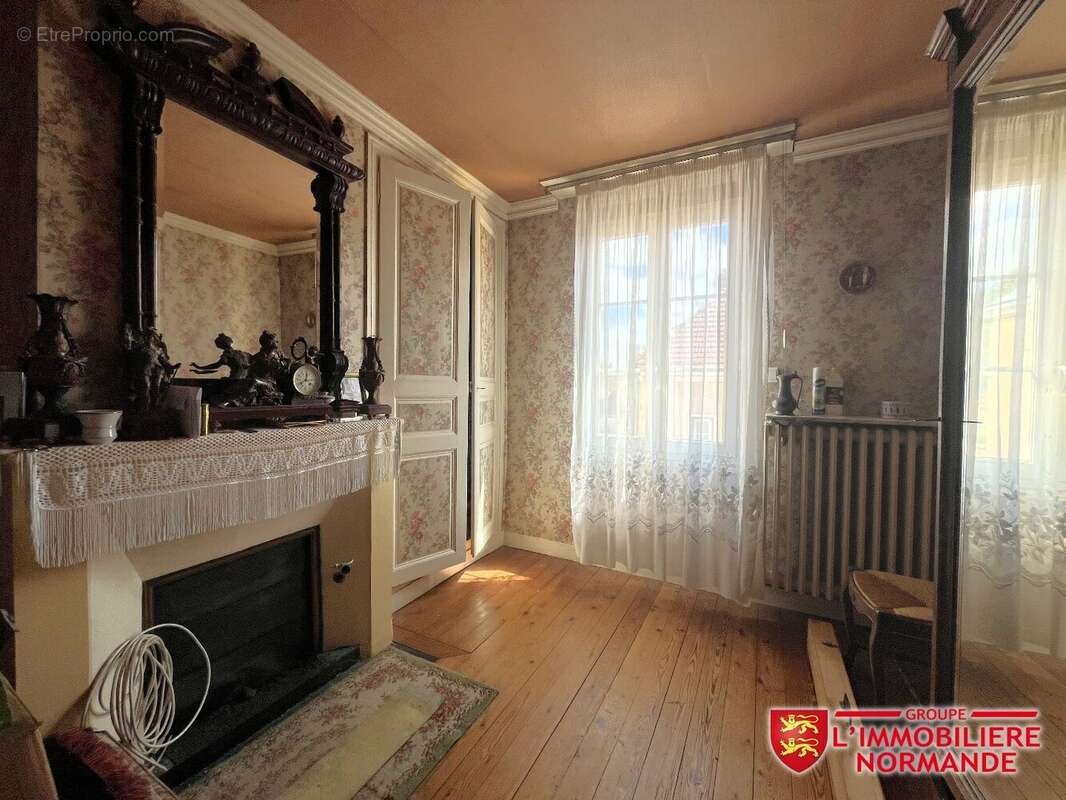 Maison à PACY-SUR-EURE