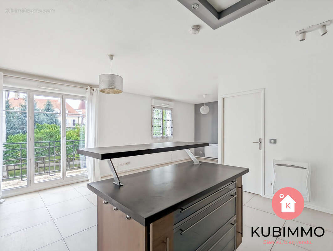 Appartement à MAGNY-LE-HONGRE