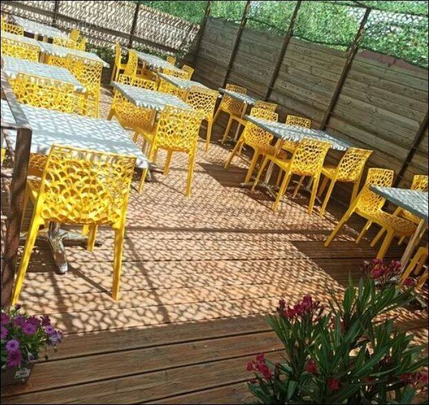 Autre à LES PONTS-DE-CE