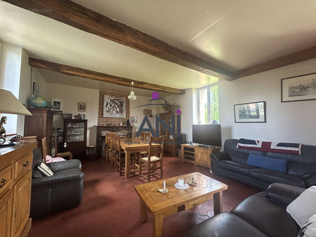 Maison à ARQUES-LA-BATAILLE