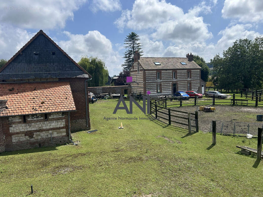 Maison à ARQUES-LA-BATAILLE