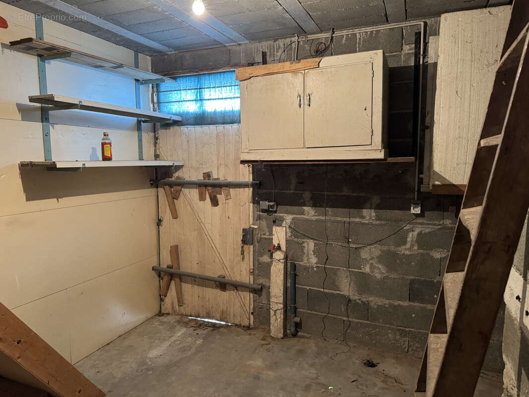 Maison à BARBEZIEUX-SAINT-HILAIRE