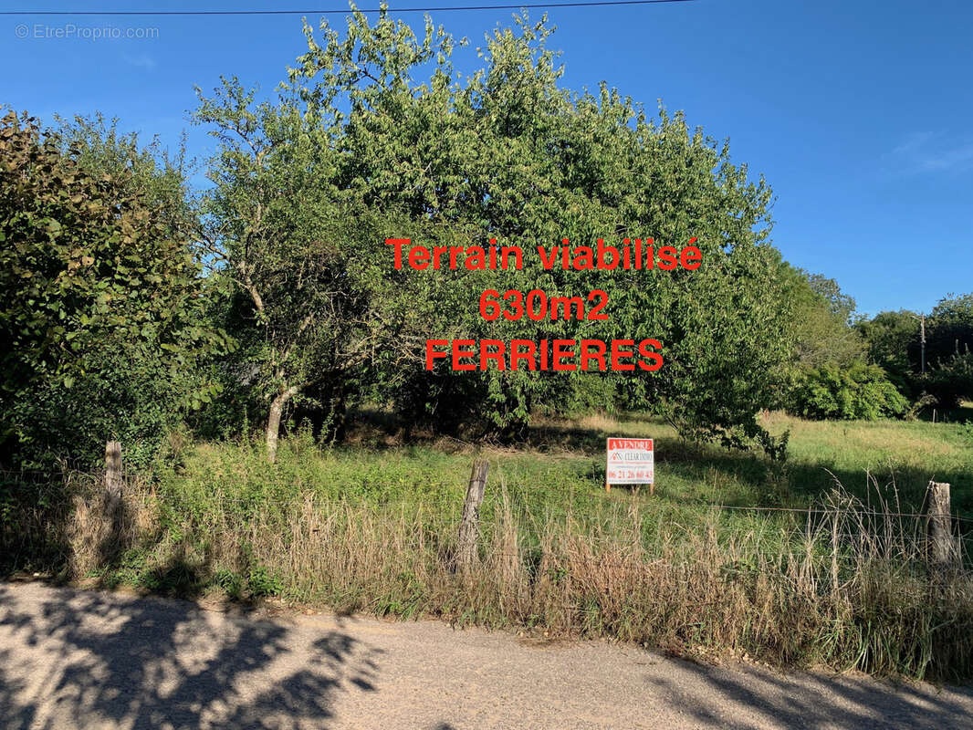 Terrain à FERRIERES