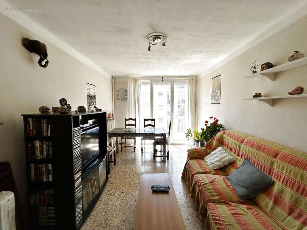 Appartement à MARSEILLE-13E