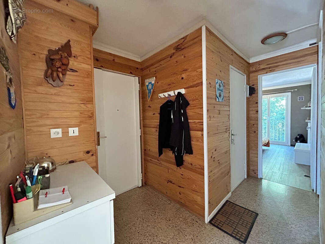 Appartement à MARSEILLE-13E