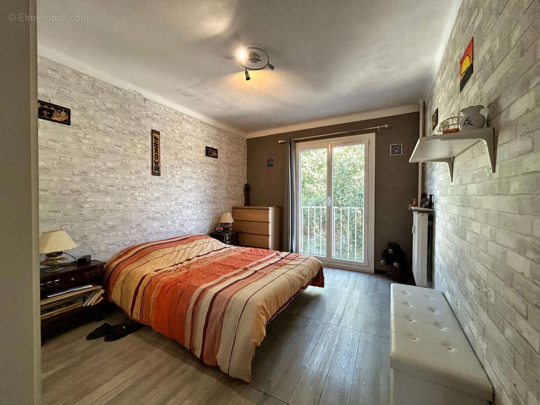 Appartement à MARSEILLE-13E