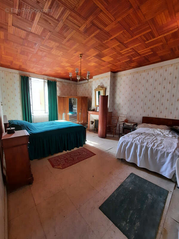 Maison à LA CAVALERIE