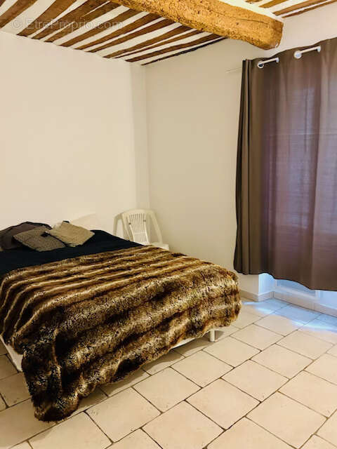 Appartement à VALLAURIS