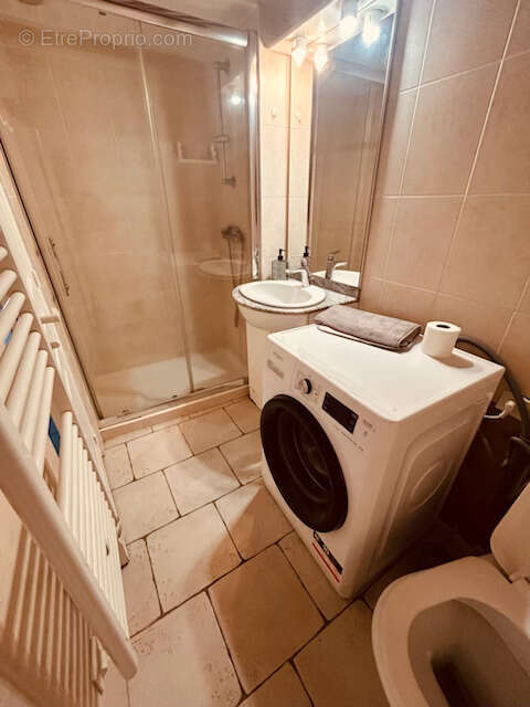 Appartement à VALLAURIS