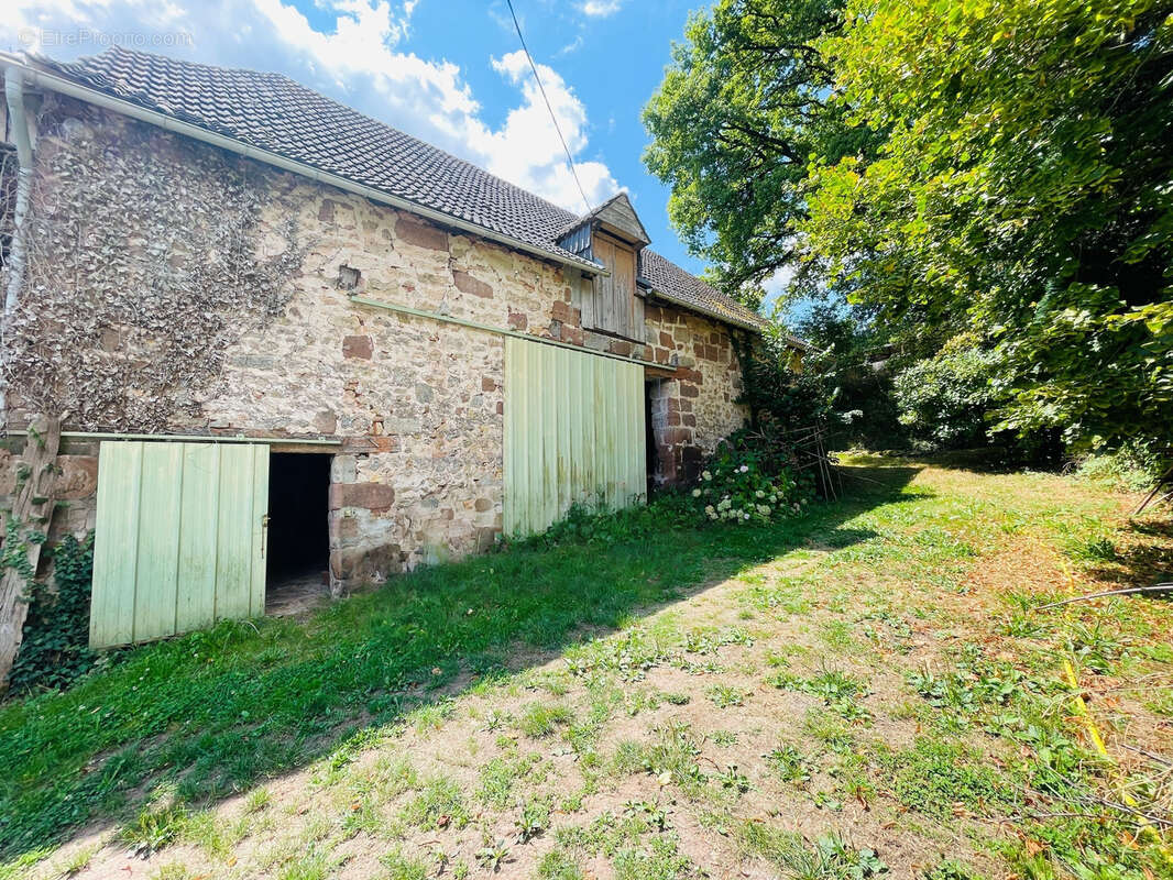 Maison à SAINT-CYPRIEN