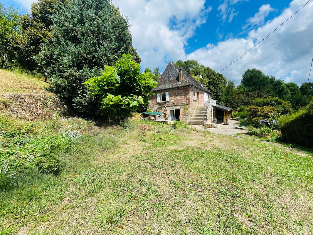 Maison à SAINT-CYPRIEN