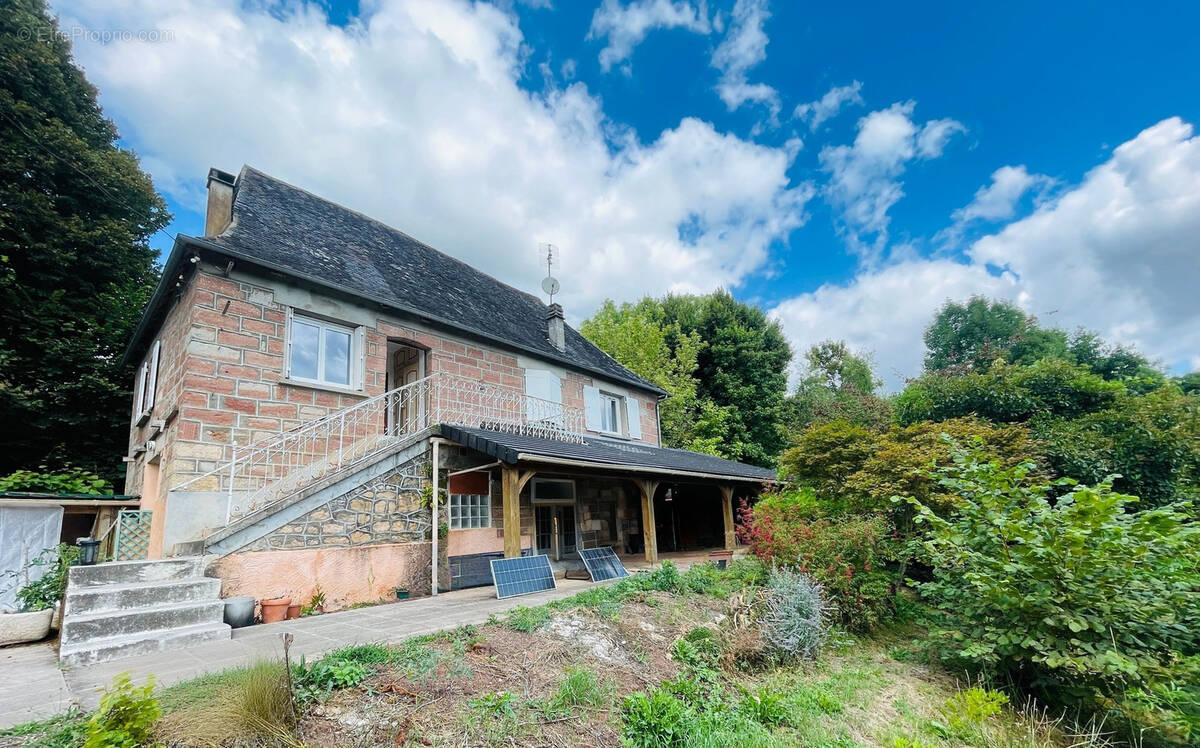 Maison à SAINT-CYPRIEN