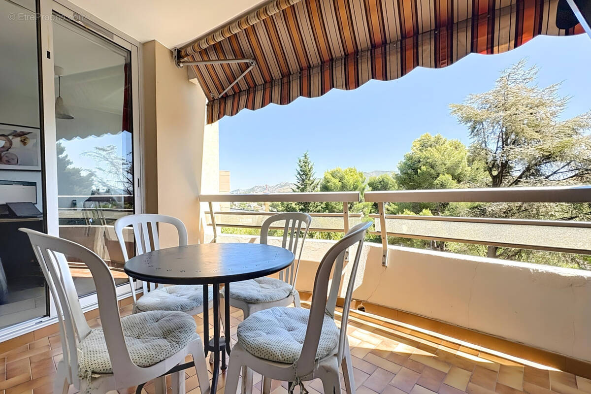 Appartement à MARSEILLE-12E