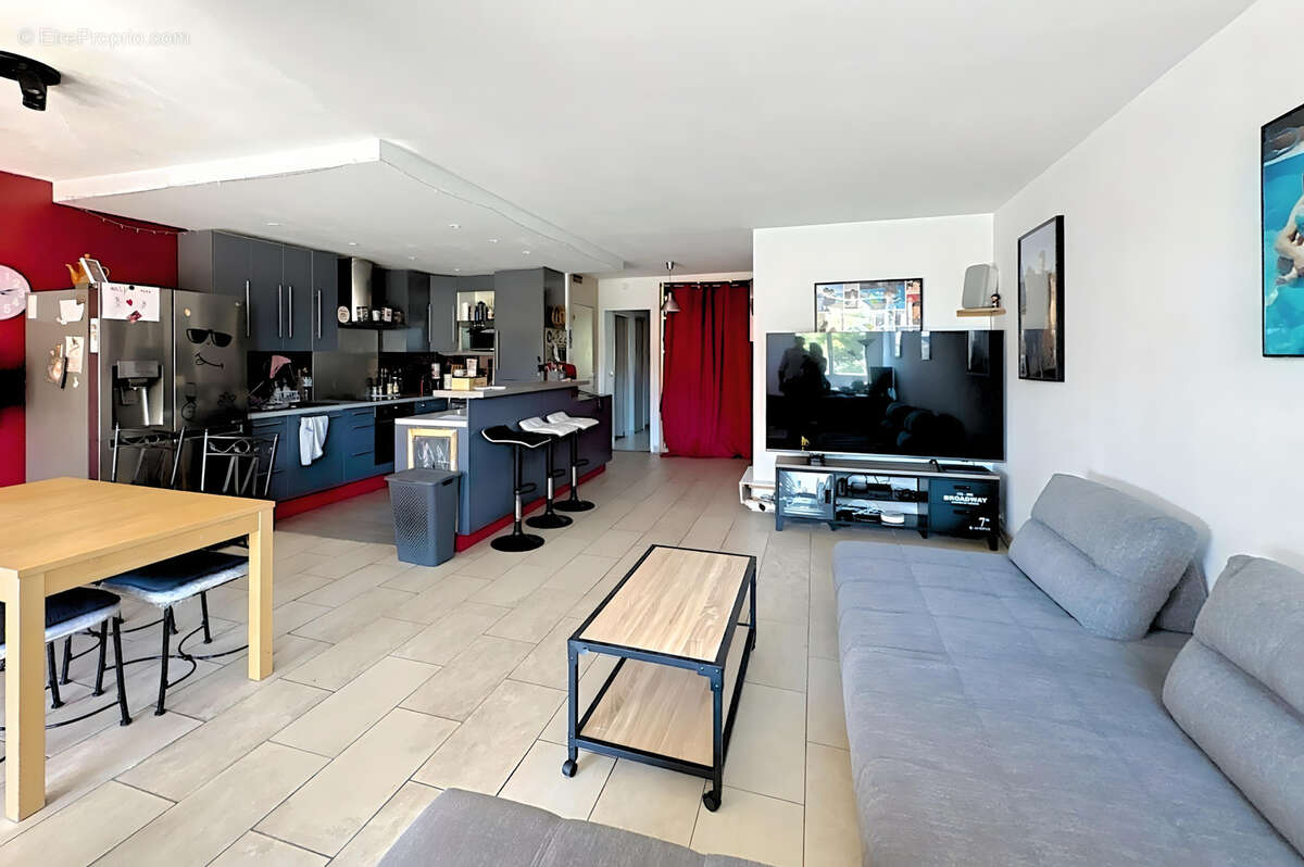 Appartement à MARSEILLE-12E