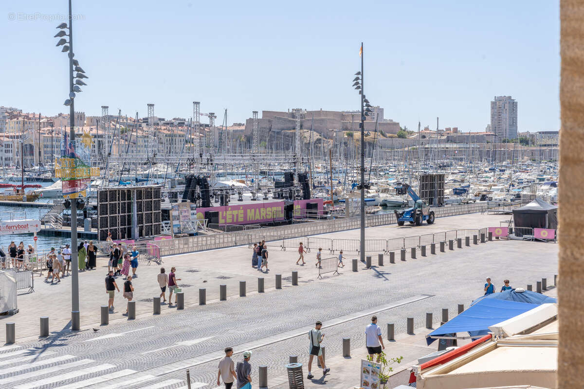 Appartement à MARSEILLE-2E