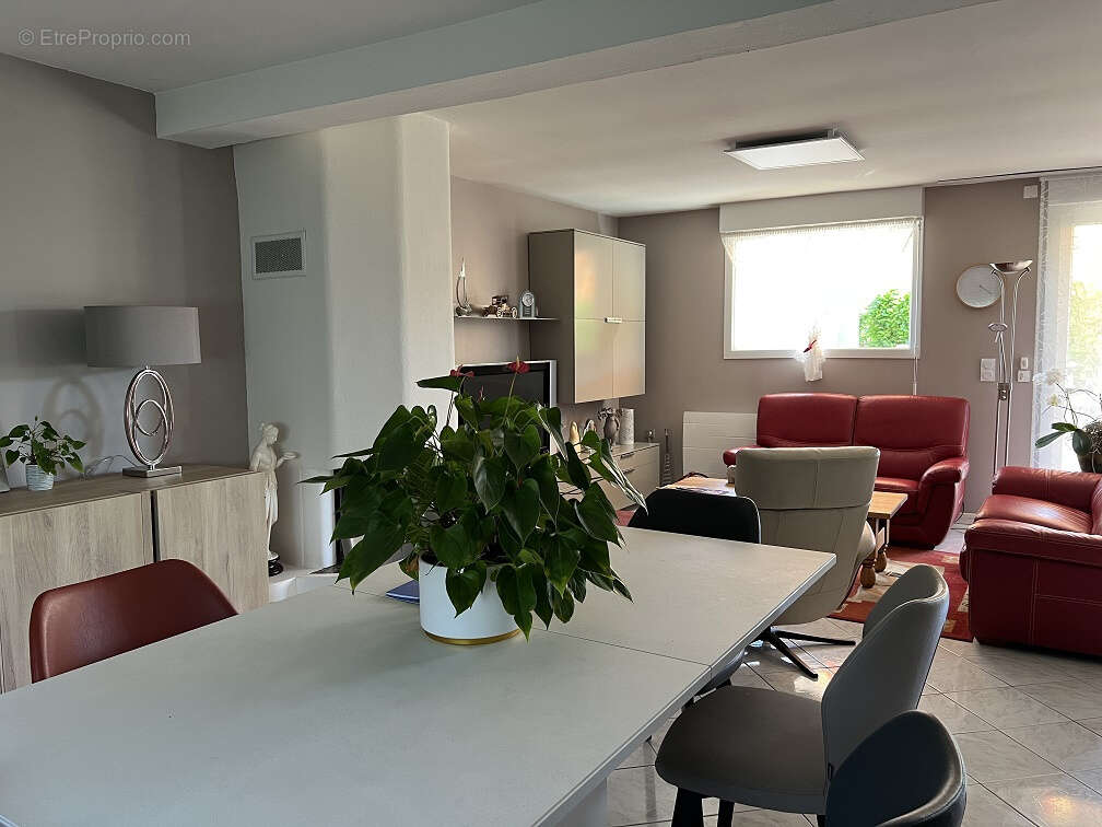 Maison à RANG-DU-FLIERS