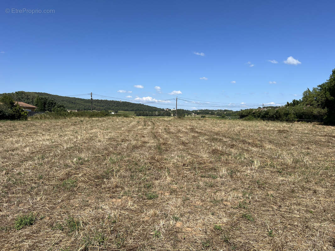 Terrain à PONT-SAINT-ESPRIT
