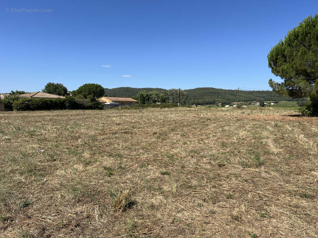 Terrain à PONT-SAINT-ESPRIT