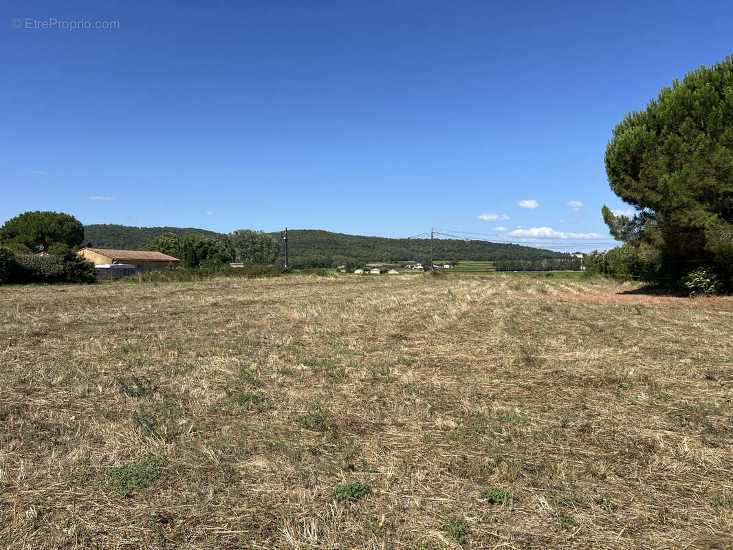 Terrain à PONT-SAINT-ESPRIT