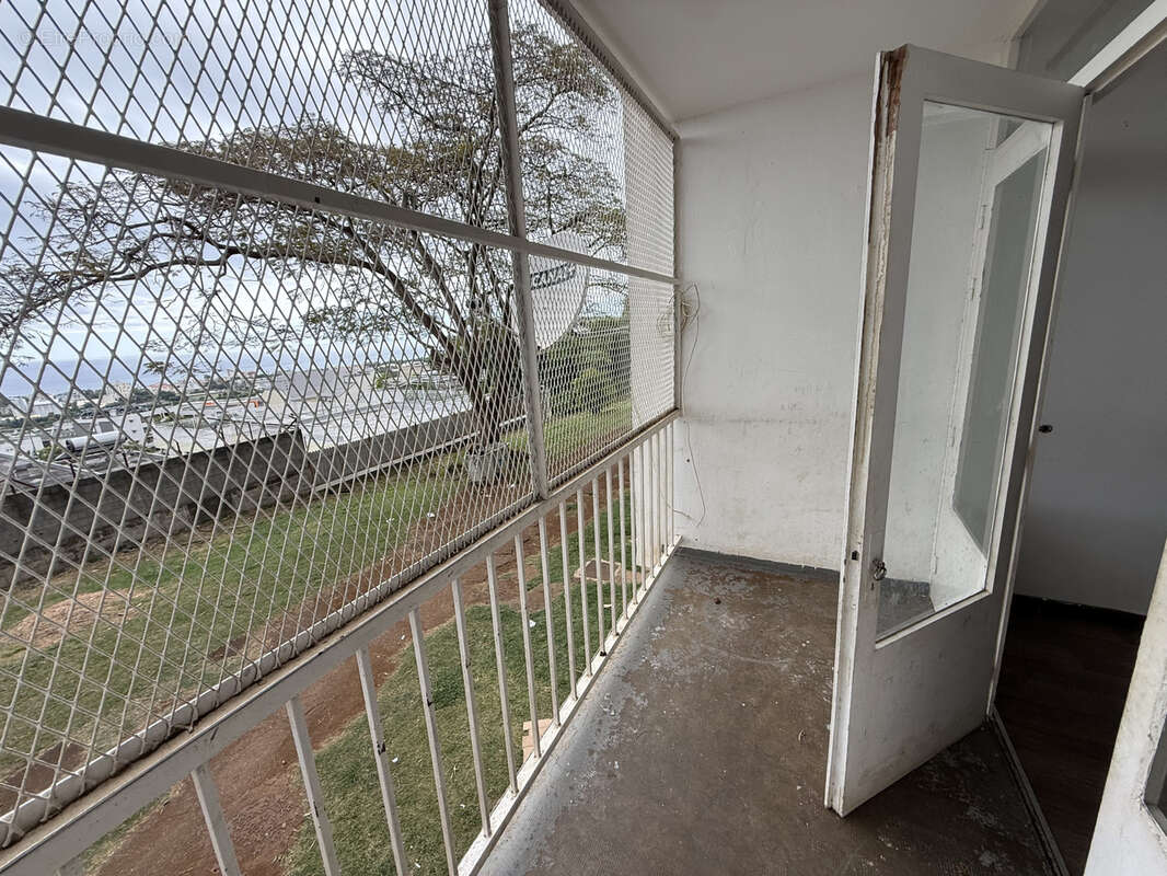 Appartement à SAINT-DENIS